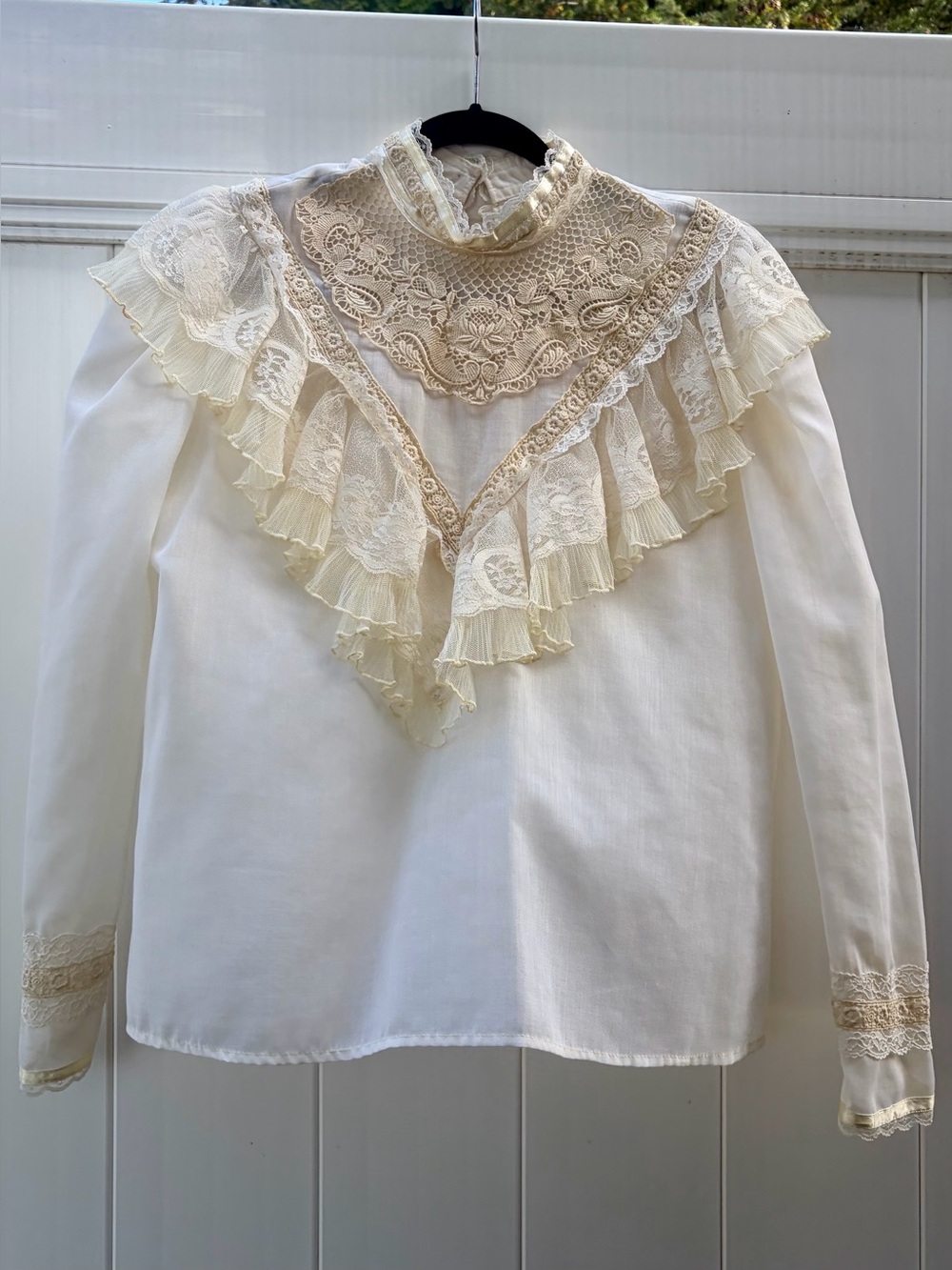 Rare Vintage Gunne Sax Victorian Revival Lace Ruffle Prairie Blouse